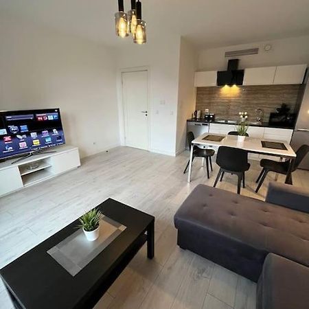 New Apartment Old Town -6 People - 200M Town Hall Вроцлав Экстерьер фото
