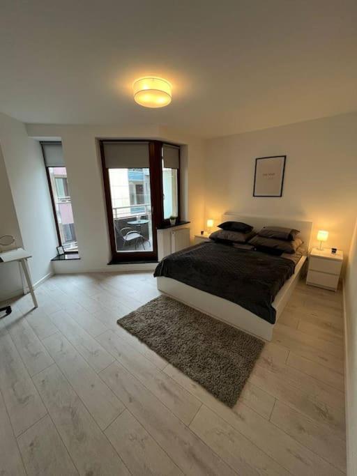 New Apartment Old Town -6 People - 200M Town Hall Вроцлав Экстерьер фото