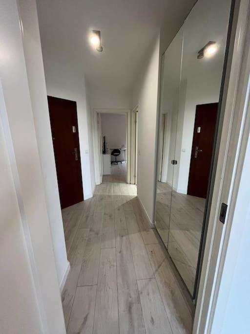 New Apartment Old Town -6 People - 200M Town Hall Вроцлав Экстерьер фото